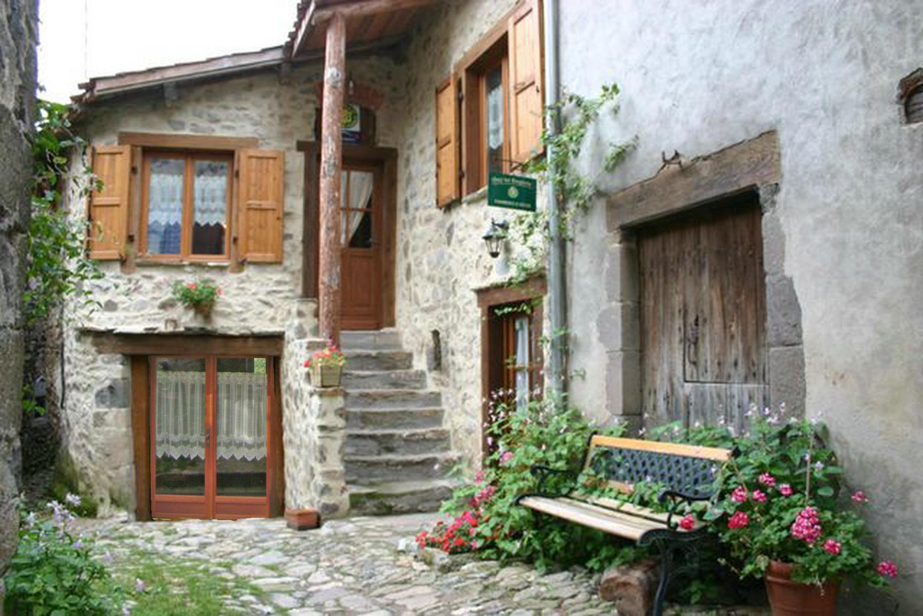 Gites Ruraux et chambres d'hôtes en Haute Loire location gites haute loire
